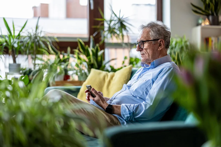 Intelligent Facebook Bio